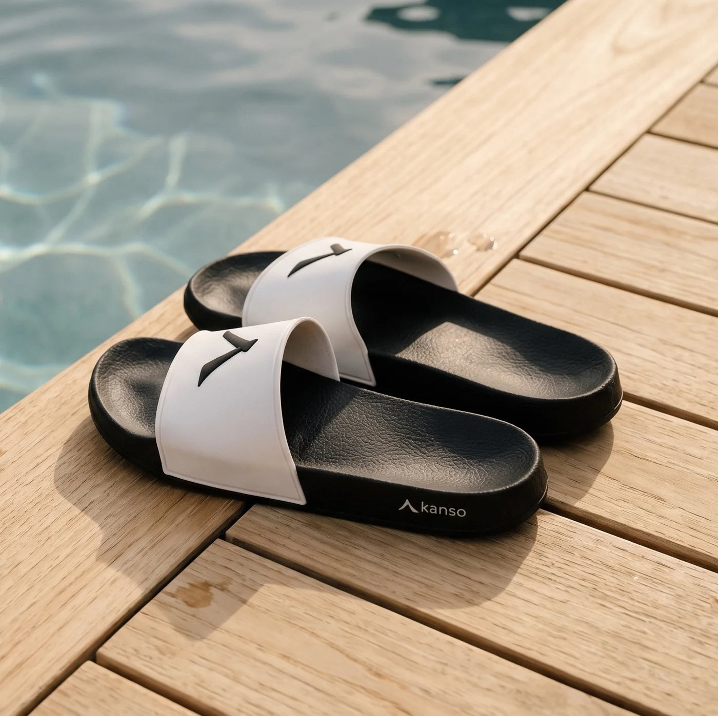 Kanso Signature Slipper (Men)